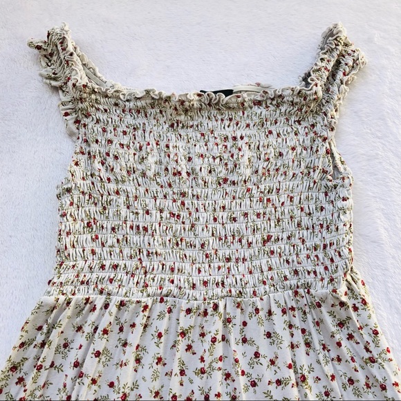 Forever 21, Off the Shoulder Floral Mini Dress with Rouched Top - Picture 8 of 15